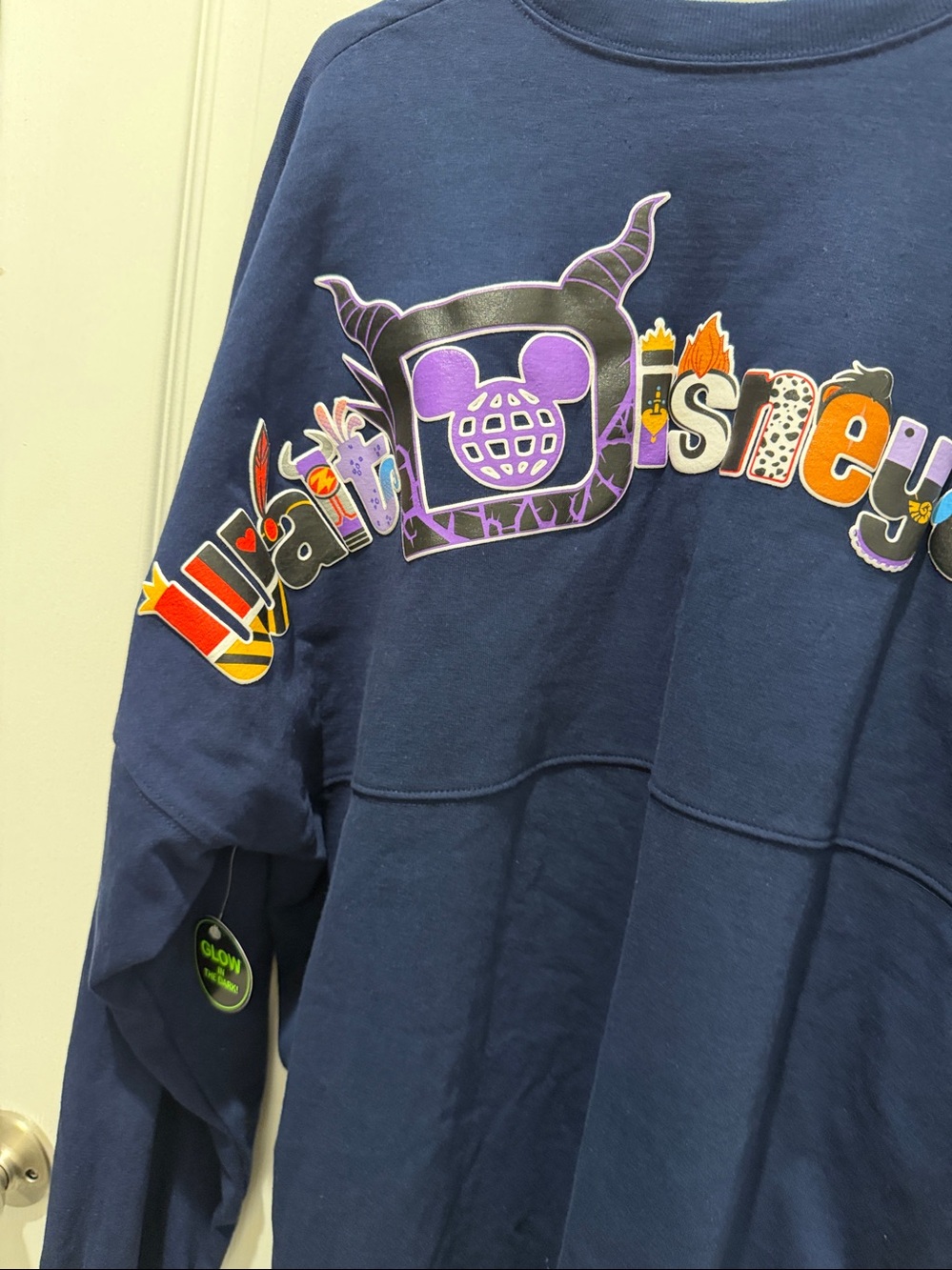 Walt Disney World, navy blue villains, jersey size, large new glows in  dark